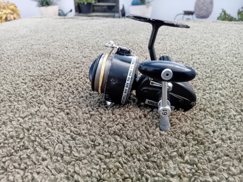 Mitchell 810 fishing reel - reel, hi