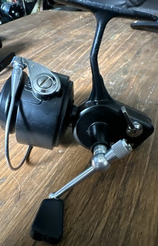 Mitchell 208 fishing reel very - 208,