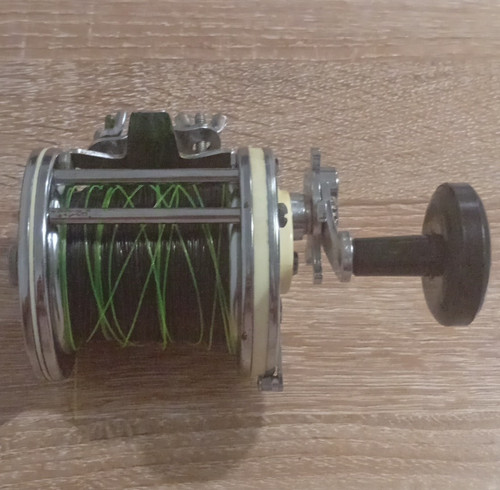 Mitchell 624 fishing - reel,